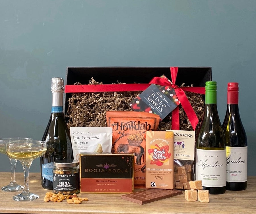 Wine & Nibbles Hamper with Fizz