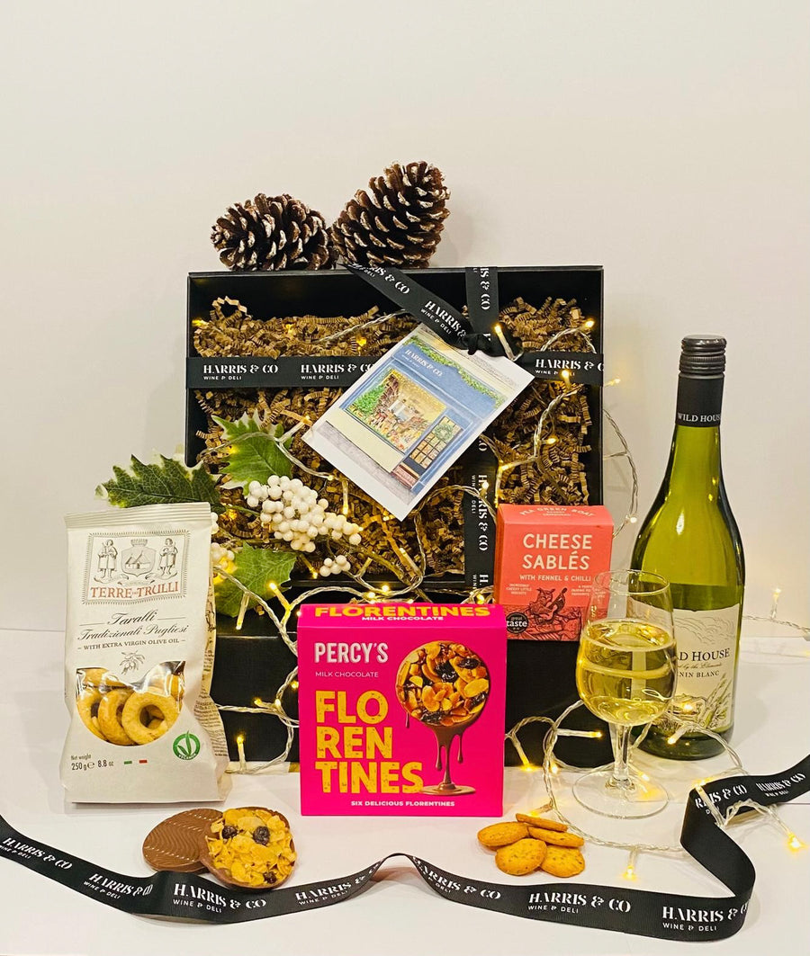 Wine & Nibbles Small Hamper
