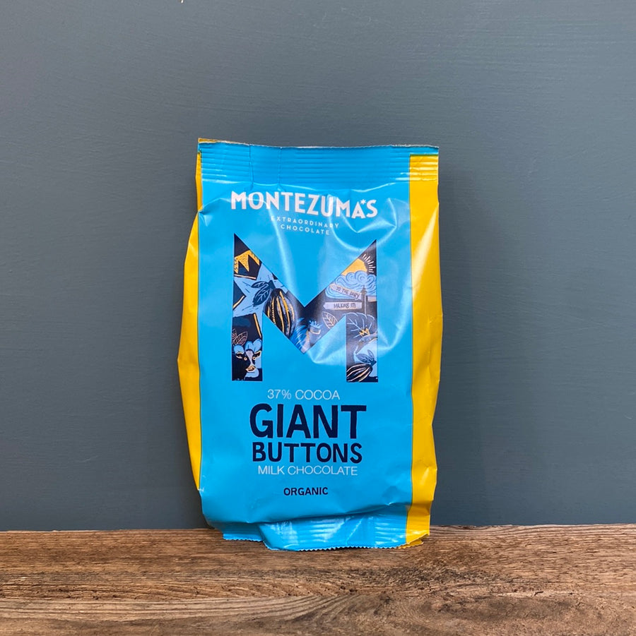 Montezuma 37% Cocoa Giant Milk Chocolate Buttons 180g