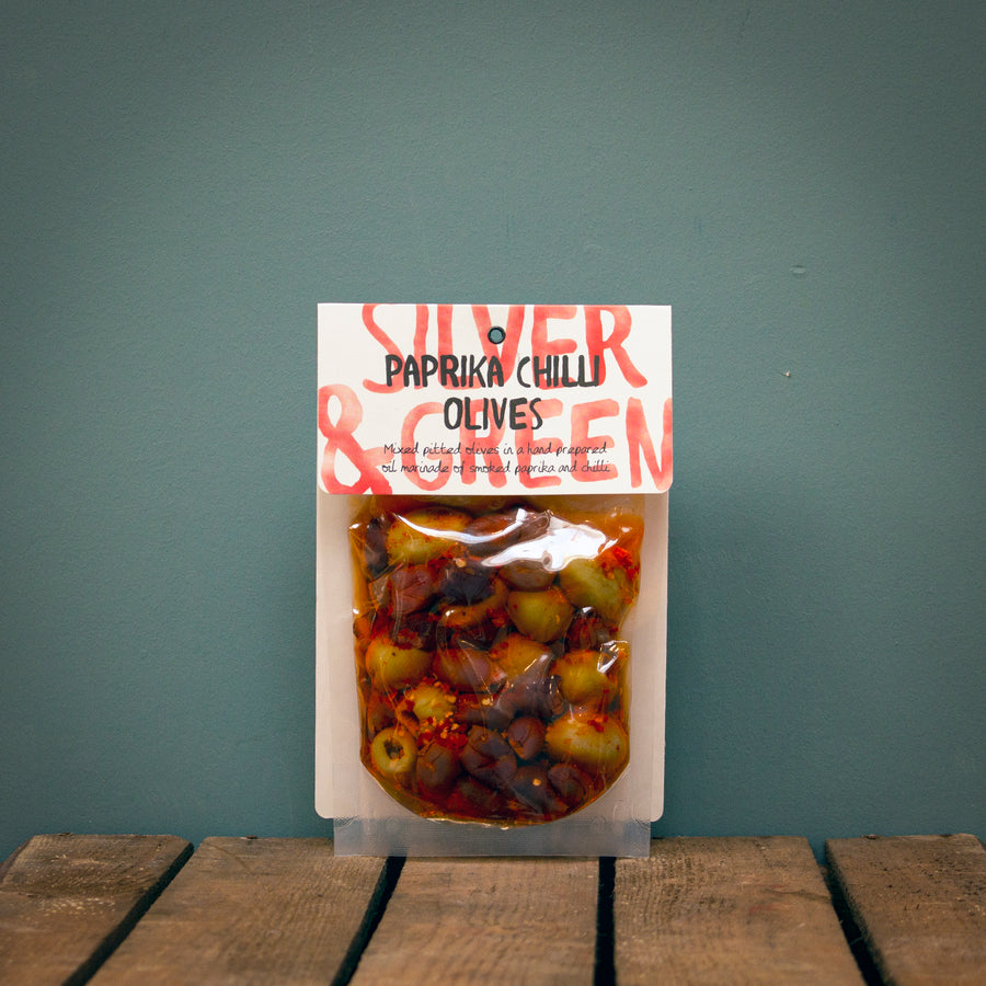 Silver & Green Paprika Chilli Olives 220g