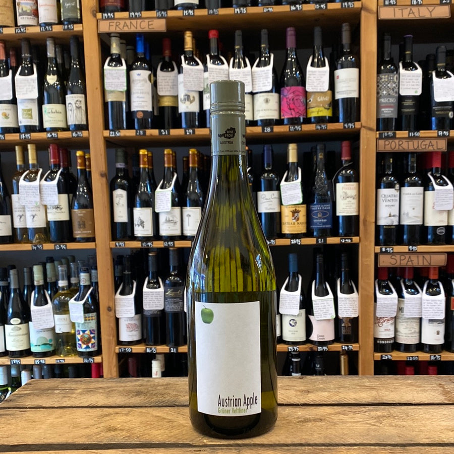 The Dot 'Austrian Apple' Grüner Veltliner 2021, Niederösterreich, Austria (13%)
