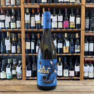 La Huida Albariño 2022, Rias Baixas, Spain (13%)